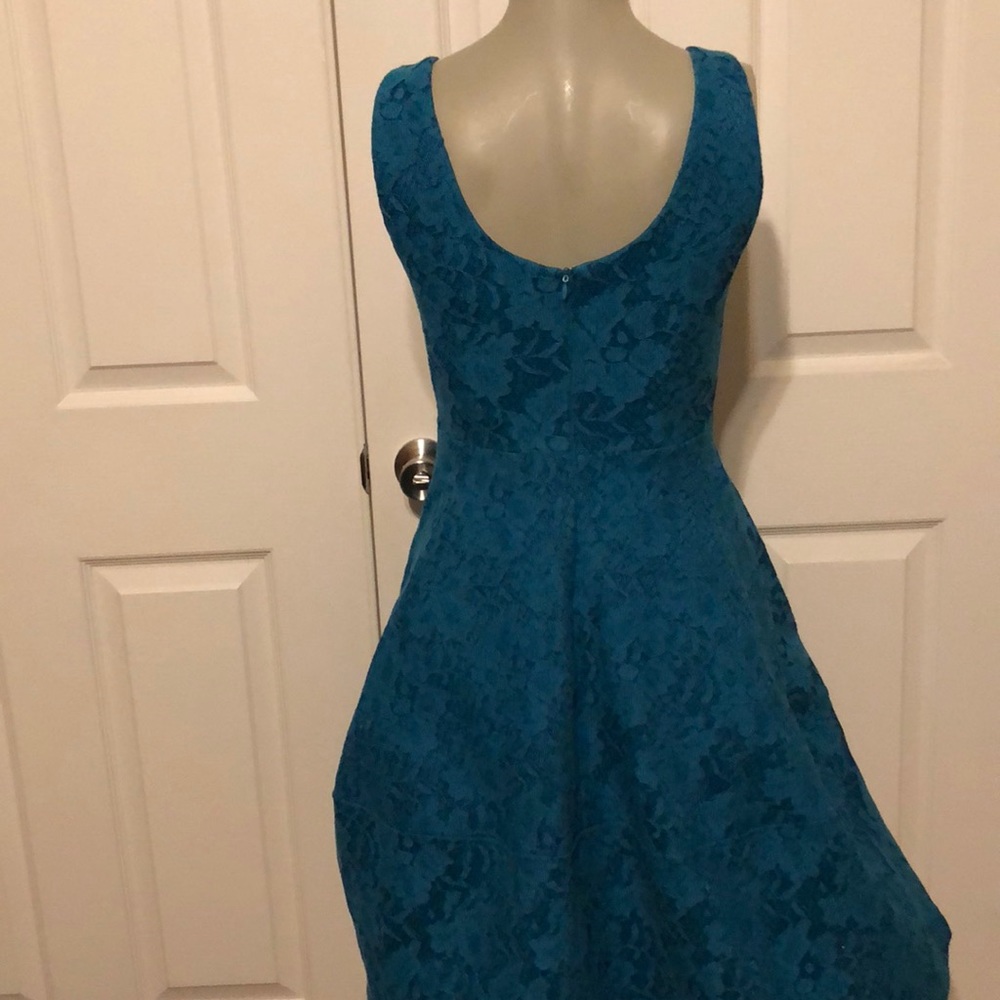 Blue dress - Picture 4 of 4